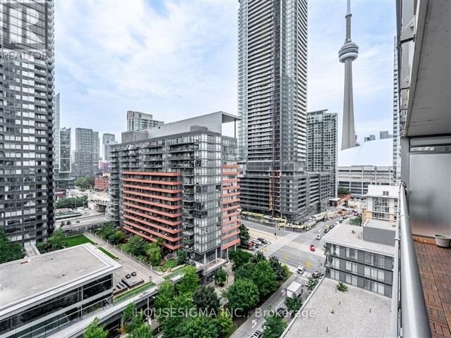 N1 | N2 - CityPlace - 1805 15 Fort York Boulevard - photo 1