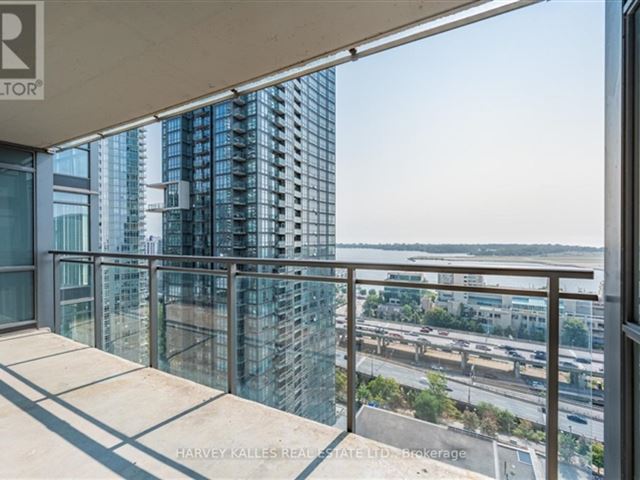 N1 | N2 - CityPlace - 2311 15 Fort York Boulevard - photo 3