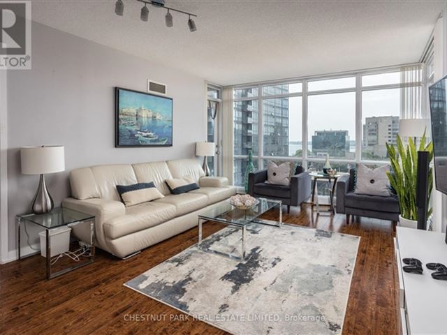 N1 | N2 - CityPlace - 710 15 Fort York Boulevard - photo 1