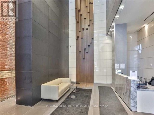 Karma Condos - 2108 15 Grenville Street - photo 2