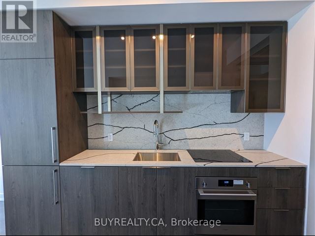 Azura Condos - 1703 15 Holmes Avenue - photo 1