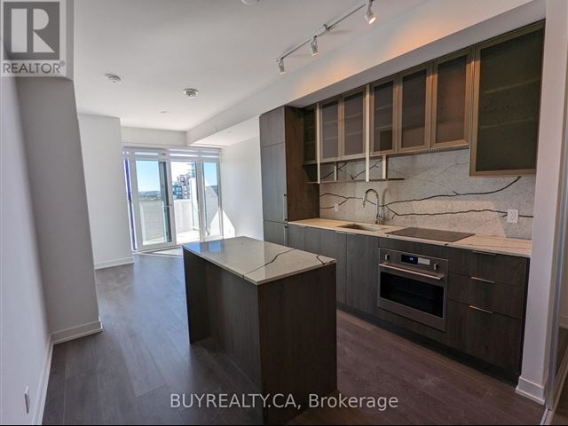 Azura Condos - 1703 15 Holmes Avenue - photo 2