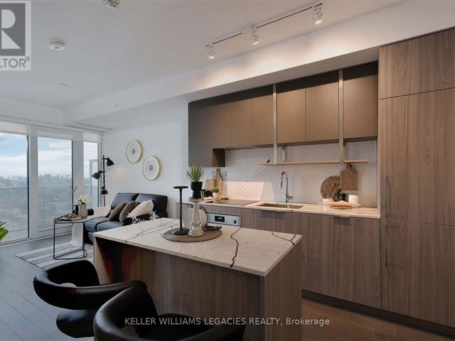 Azura Condos - 2109 15 Holmes Avenue - photo 1