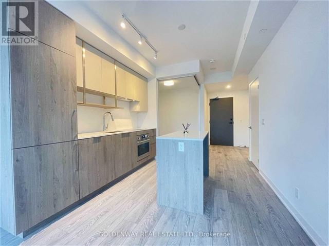 Azura Condos - 1203 15 Holmes Avenue - photo 2