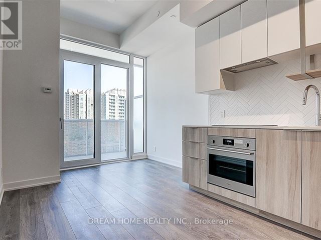 Azura Condos - 806 15 Holmes Avenue - photo 1