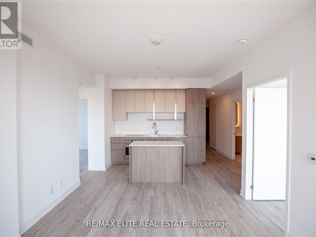 Azura Condos - 1704 15 Holmes Avenue - photo 2