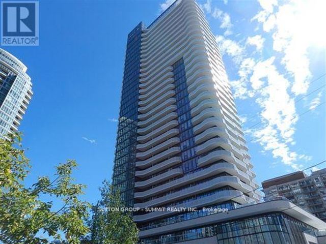 Azura Condos - 2007 15 Holmes Avenue - photo 1