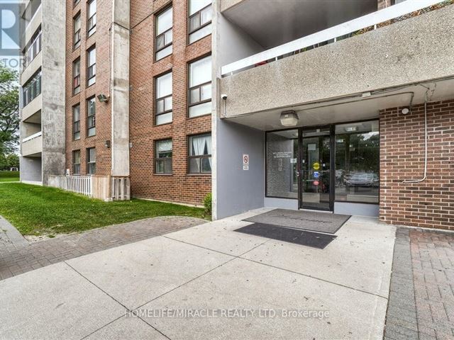 15 Kensington Condos - 1703 15 Kensington Road - photo 3