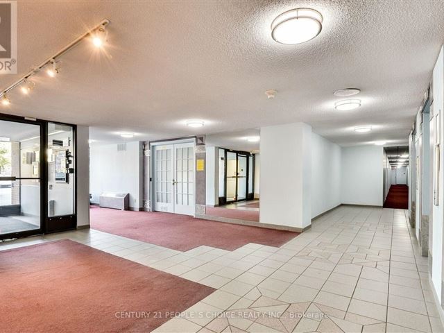 15 Kensington Condos - 1405 15 Kensington Road - photo 3