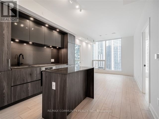 Nobu Residences - 1805 15 Mercer Street - photo 2