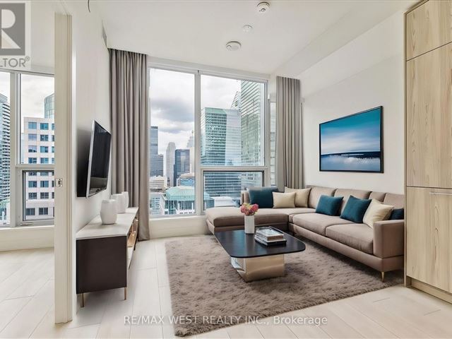 Nobu Residences - 2407 15 Mercer Street - photo 2