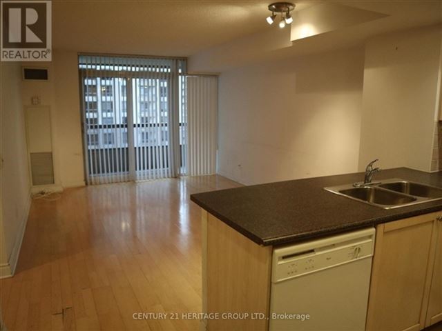 Triomphe-East Tower - 1316 15 Northtown Way - photo 3