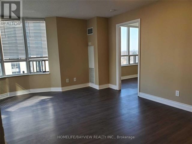 Triomphe-East Tower - 1018 15 Northtown Way - photo 1