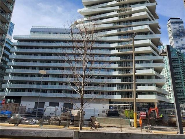 Pier 27 The Tower On The Lake - 506 25 Queens Quay East - photo 1