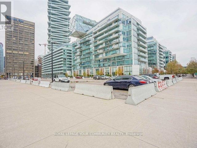 Pier 27 The Tower On The Lake - 2210 25 Queens Quay East - photo 3