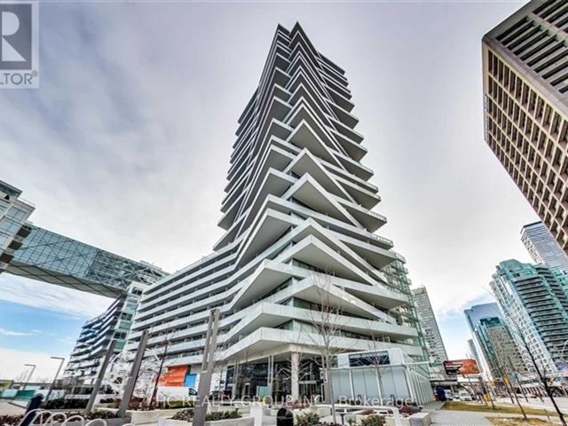 Pier 27 The Tower On The Lake - 3302 25 Queens Quay East - photo 3