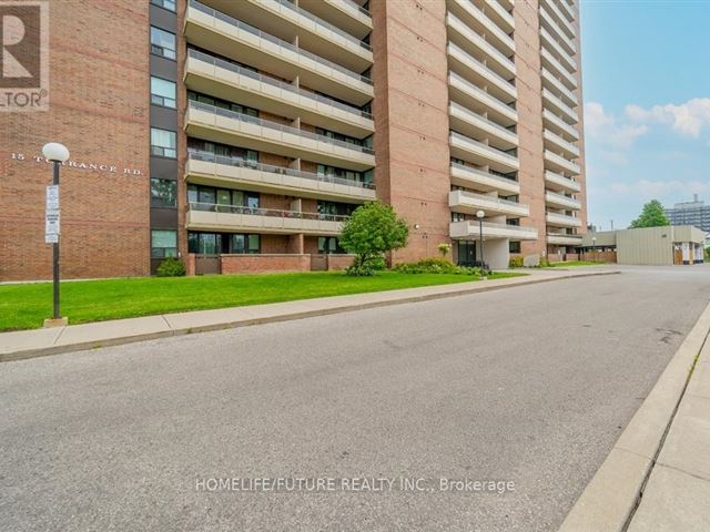 15 Torrance Road Condos - 1503 15 Torrance Road - photo 2