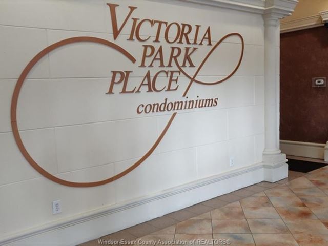 Victoria Park Place - 712 150 Park Street West - photo 2