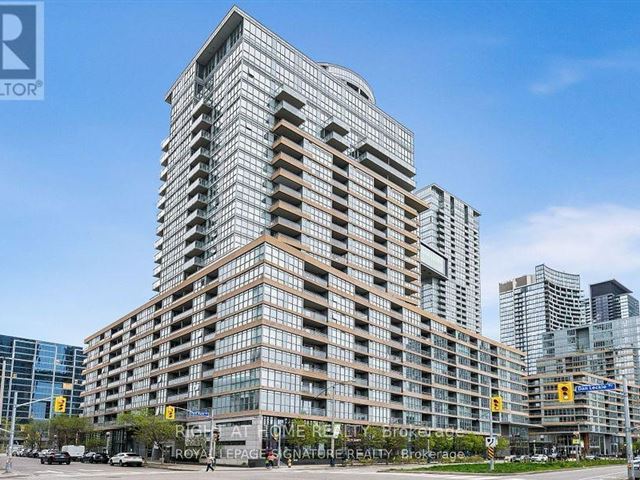 Parade 2 - Cityplace - 602 151 Dan Leckie Way - photo 1