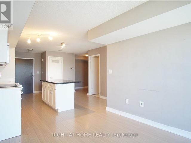 Parade 2 - Cityplace - 317 151 Dan Leckie Way - photo 2