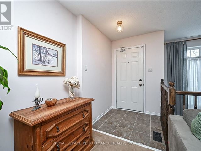 Baycrest Gardens - 133 1512 Walkley Road - photo 2