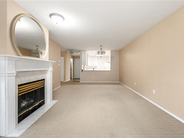 The Mackenzie - 103 15130 108 Avenue - photo 1