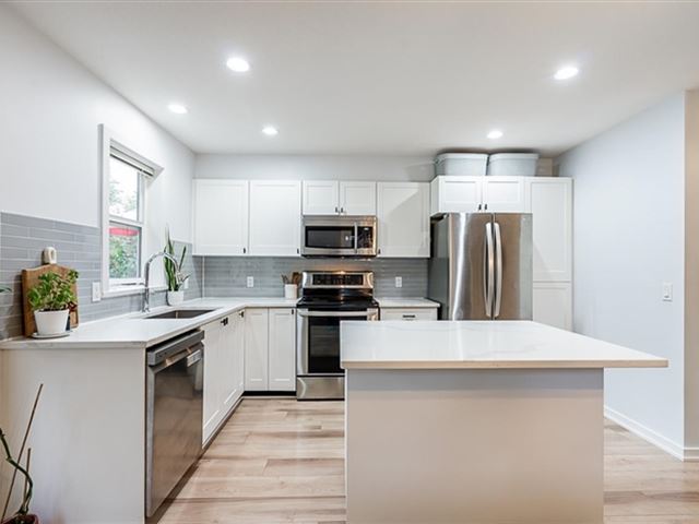 Solay - 66 15168 36 Avenue - photo 1