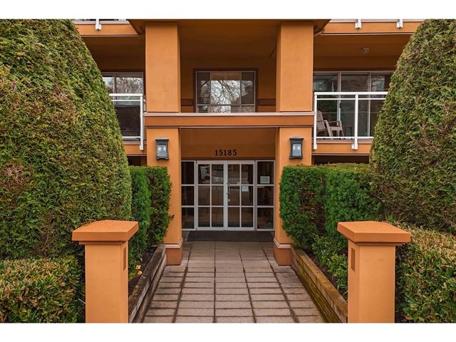 Villa Pacific - 310 15155 22 Avenue - photo 1