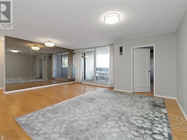 1535 Lakeshore - 209 1535 Lakeshore Road East - photo 3