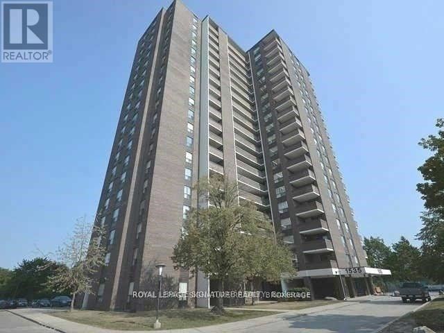 1535 Lakeshore - 807 1535 Lakeshore Road East - photo 1