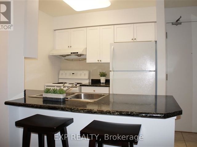 Broadway II Residences - 1105 155 Beecroft Road - photo 3