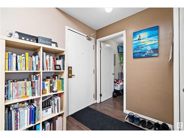 15503 106 ST NW - 402 15503 106 Street Northwest - photo 2