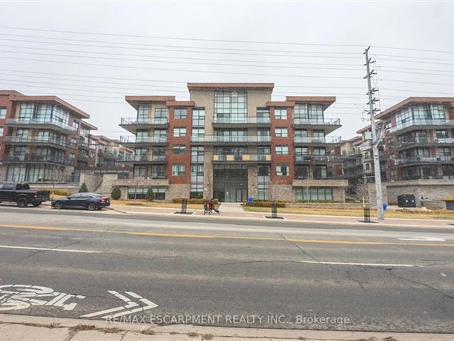 The Craftsman - 261 1575 Lakeshore Road West - photo 2
