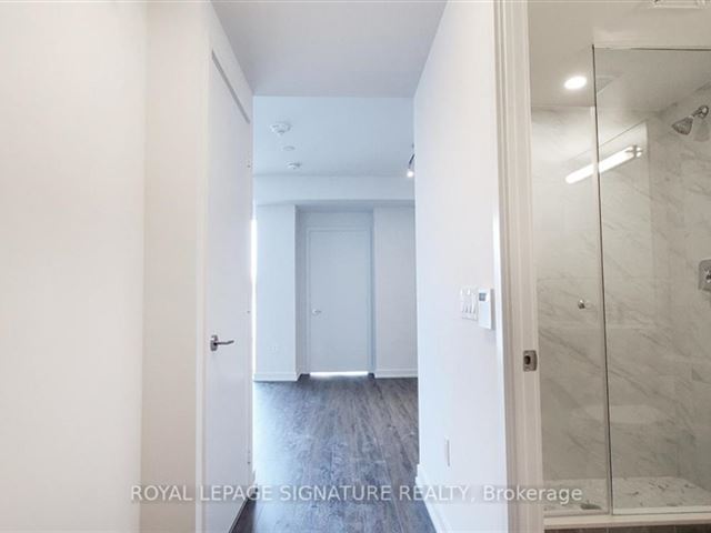 St. Lawrence Condominiums - 1210 158 Front Street East - photo 2