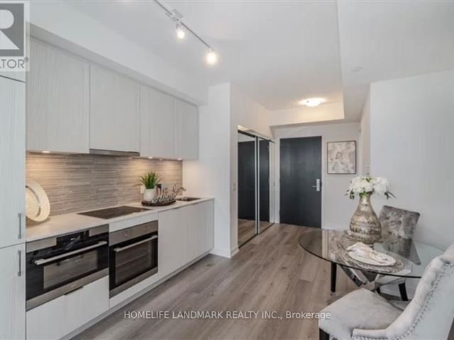 St. Lawrence Condominiums - 1217 158 Front Street East - photo 2