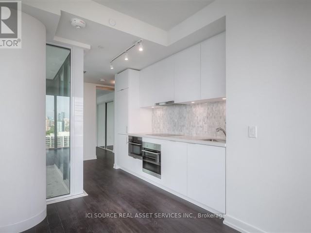 St. Lawrence Condominiums - 2207 158 Front Street East - photo 2