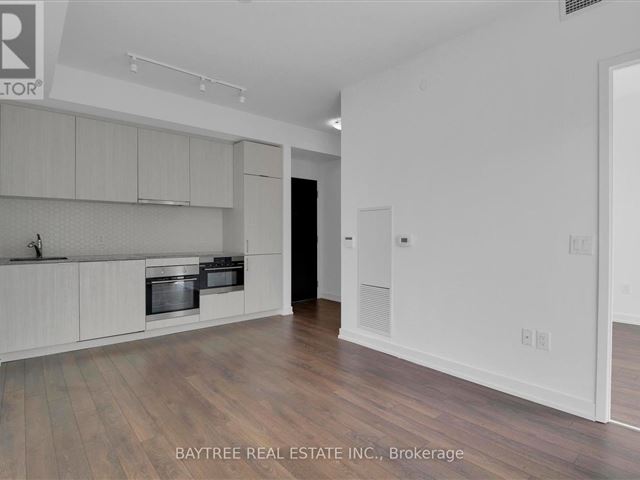 St. Lawrence Condominiums - 1616 158 Front Street East - photo 1