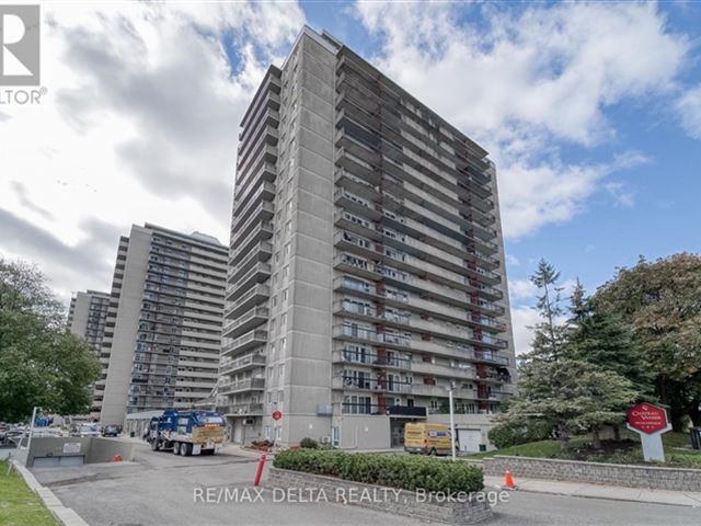 Chateau Vanier - ph6 158 McArthur Avenue - photo 1