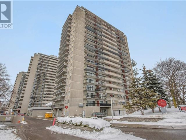 Chateau Vanier - 1802 158 McArthur Avenue - photo 1