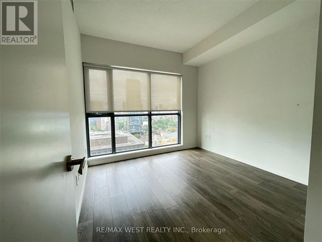 PACE Condos - 2309 155 Dundas Street East - photo 3