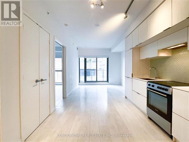 PACE Condos - 1303 155 Dundas Street East - photo 1