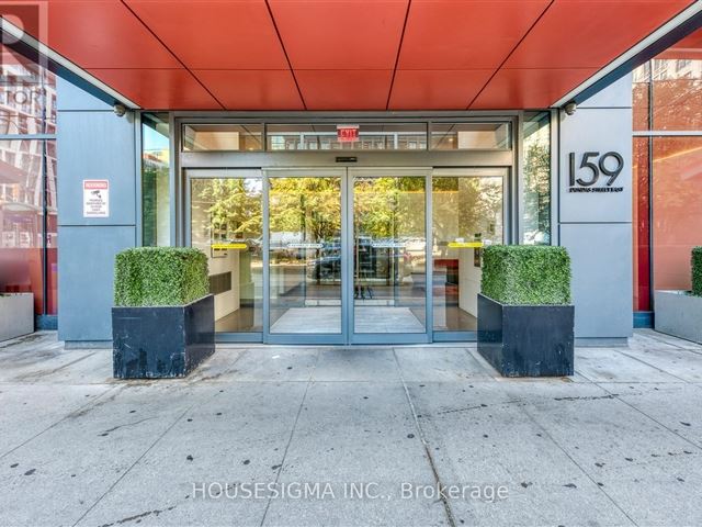 PACE Condos - 3706 155 Dundas Street East - photo 2