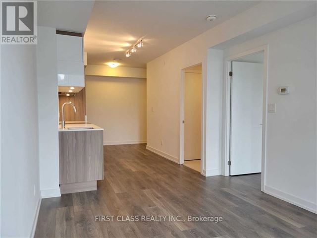 159SW Condominiums - 2601 159 Wellesley Street East - photo 3