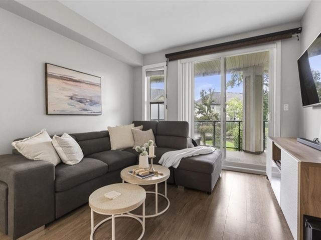 Ascend - 219 15956 86a Avenue - photo 1