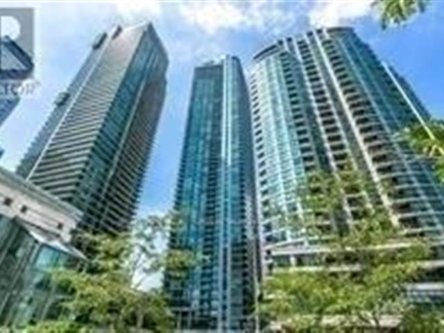 Success Tower - 3605 18 Harbour Street - photo 1