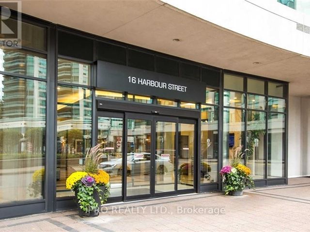 Success Tower - 4305 18 Harbour Street - photo 2