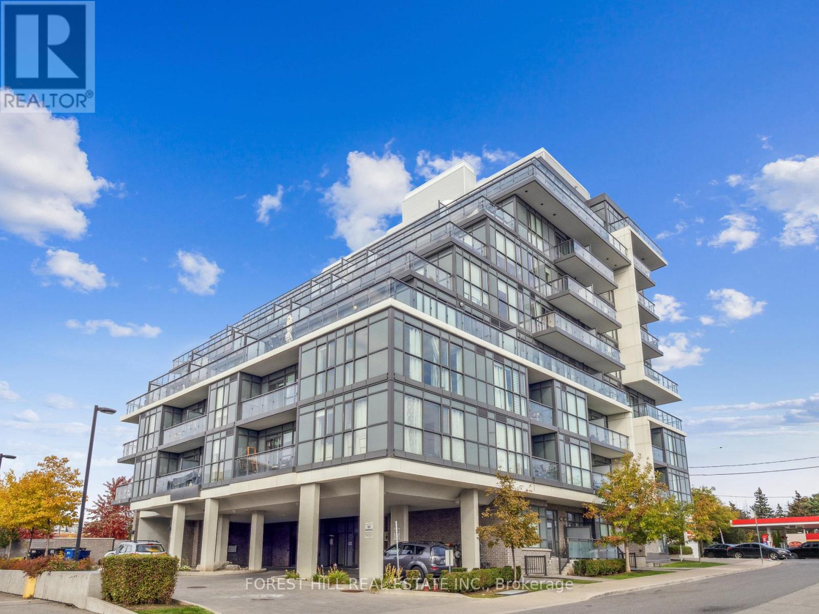 16 Mcadam Avenue, Unit 207, Toronto — For sale @ $565,000 | CondoDork.com