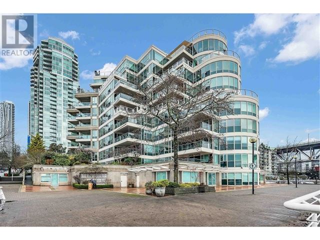 Yacht Harbour Pointe - 203 1600 Hornby Street - photo 1