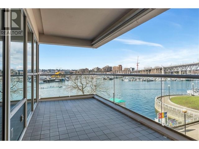 Yacht Harbour Pointe - 405 1600 Hornby Street - photo 2