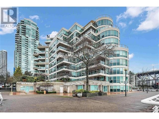 Yacht Harbour Pointe - 403 1600 Hornby Street - photo 2